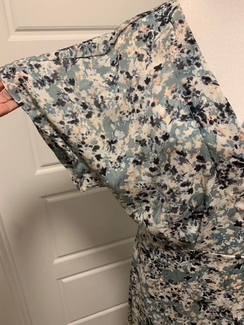 Image for Robe porte-feuille LOVESTITCH