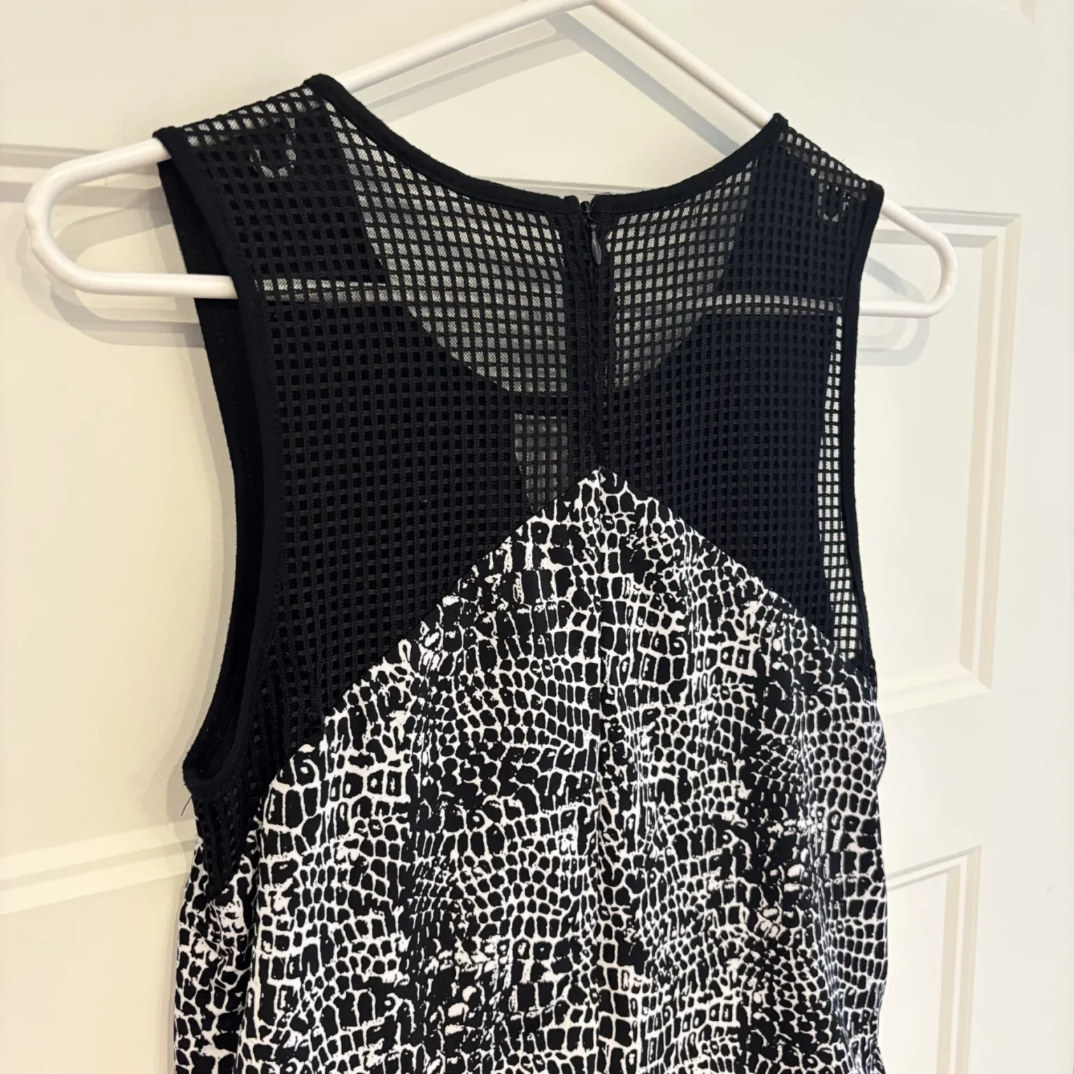 Image for Ensemble une pièce (jumpsuit) unique en son genre