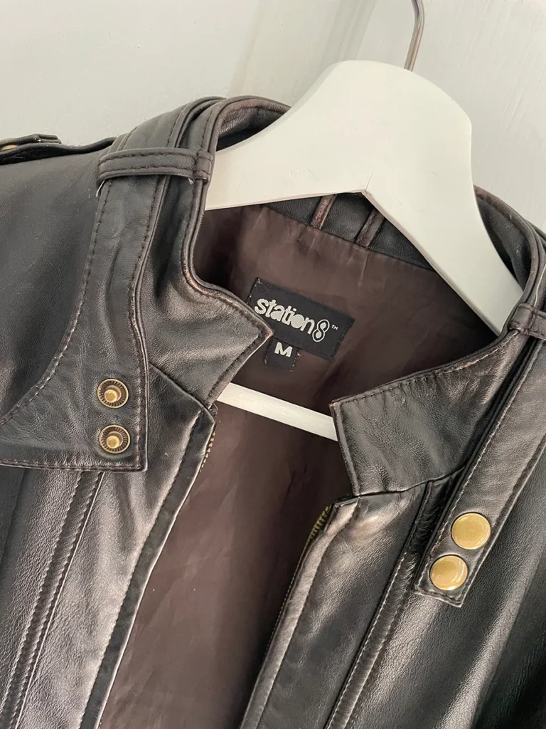 Image for Genuine leather jacket - Quebec design - Station 8a