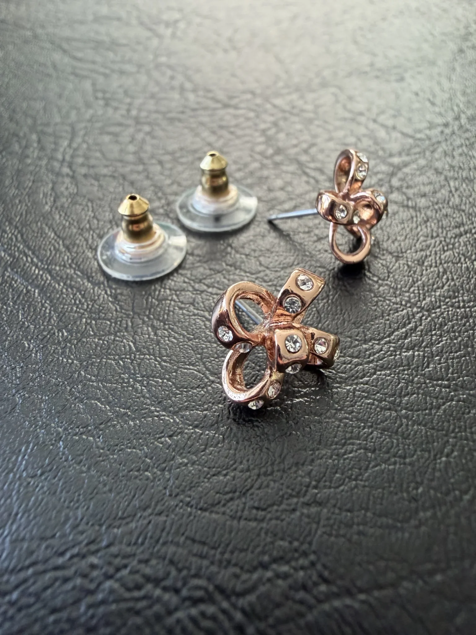 Image for Boucles d’oreilles KATE SPADE IT’s a tie