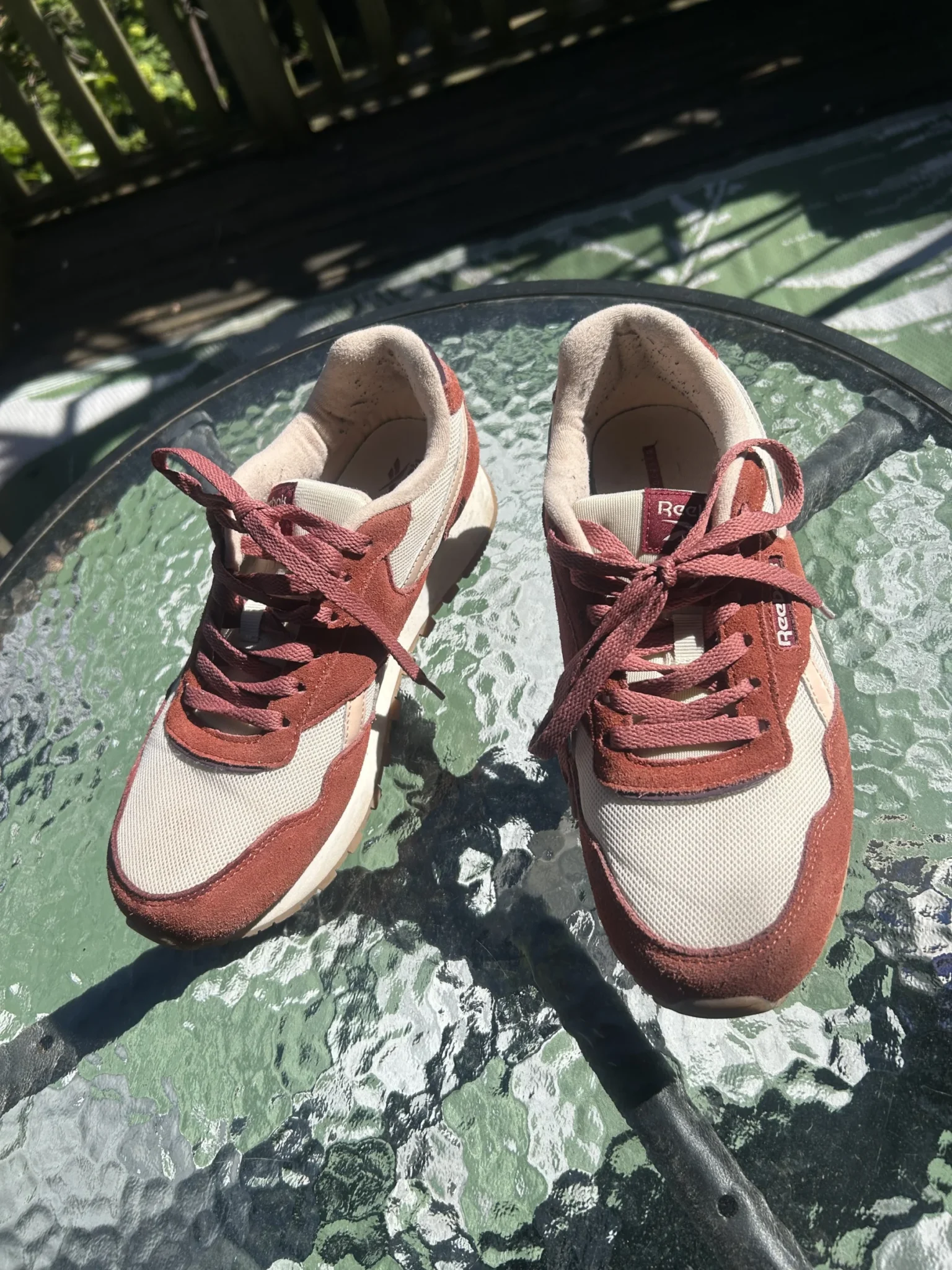 Image for Reebok burgundy accent rose