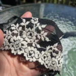 Thumbnail for Soutien-gorge 38C magnifiques détails de dentelle