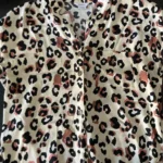 Featured thumbnail for Blouse légère leopard