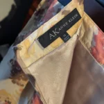 Thumbnail for Jupe AK Anne Klein passe-partout d’un beau fleuri