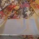 Thumbnail for Jupe AK Anne Klein passe-partout d’un beau fleuri