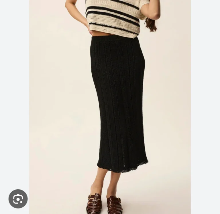 Featured image for Des Petits hauts knitted skirt