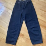 Thumbnail for Levis jambes ballons