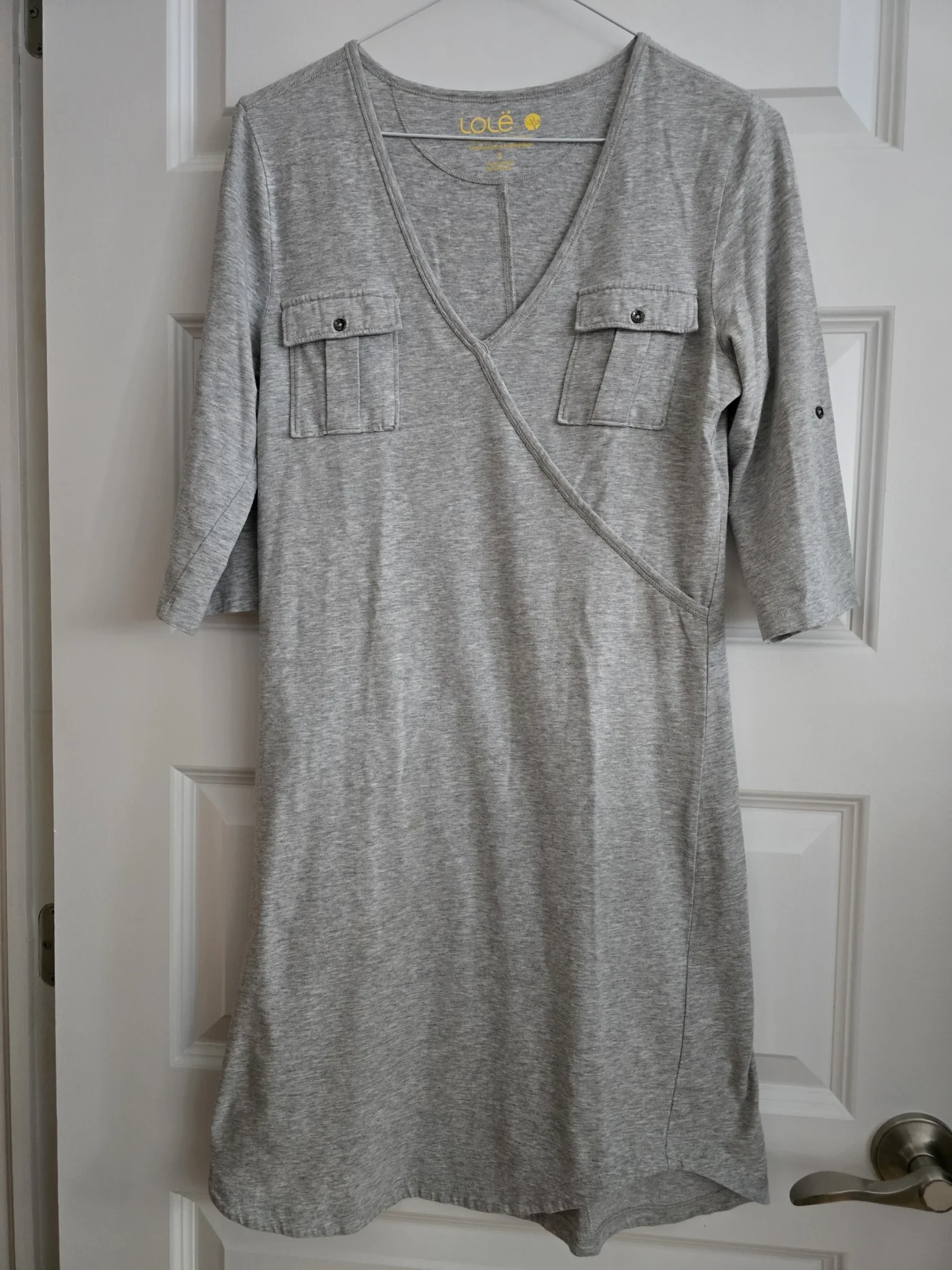 Featured image for 🌟Robe Lolë grise