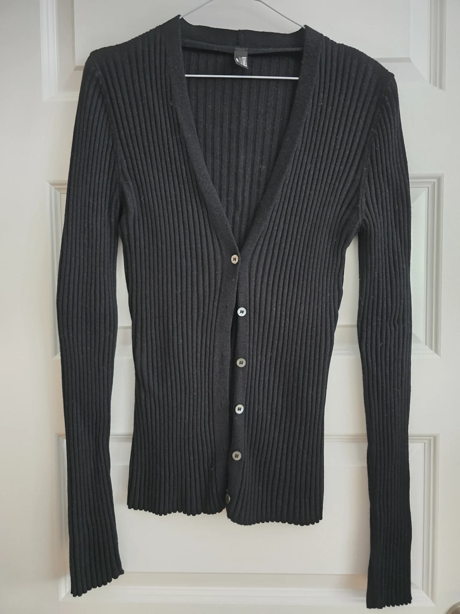 Featured image for 🌟 Cardigan vintage Wolford Noir
