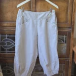 Thumbnail for Magnificent Arcteryx capri in light taupe