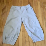 Thumbnail for Magnificent Arcteryx capri in light taupe