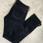 Featured thumbnail for 🌟 Jeans J Brand Bleu foncé