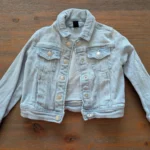 Featured thumbnail for Veste de jeans 3 ans