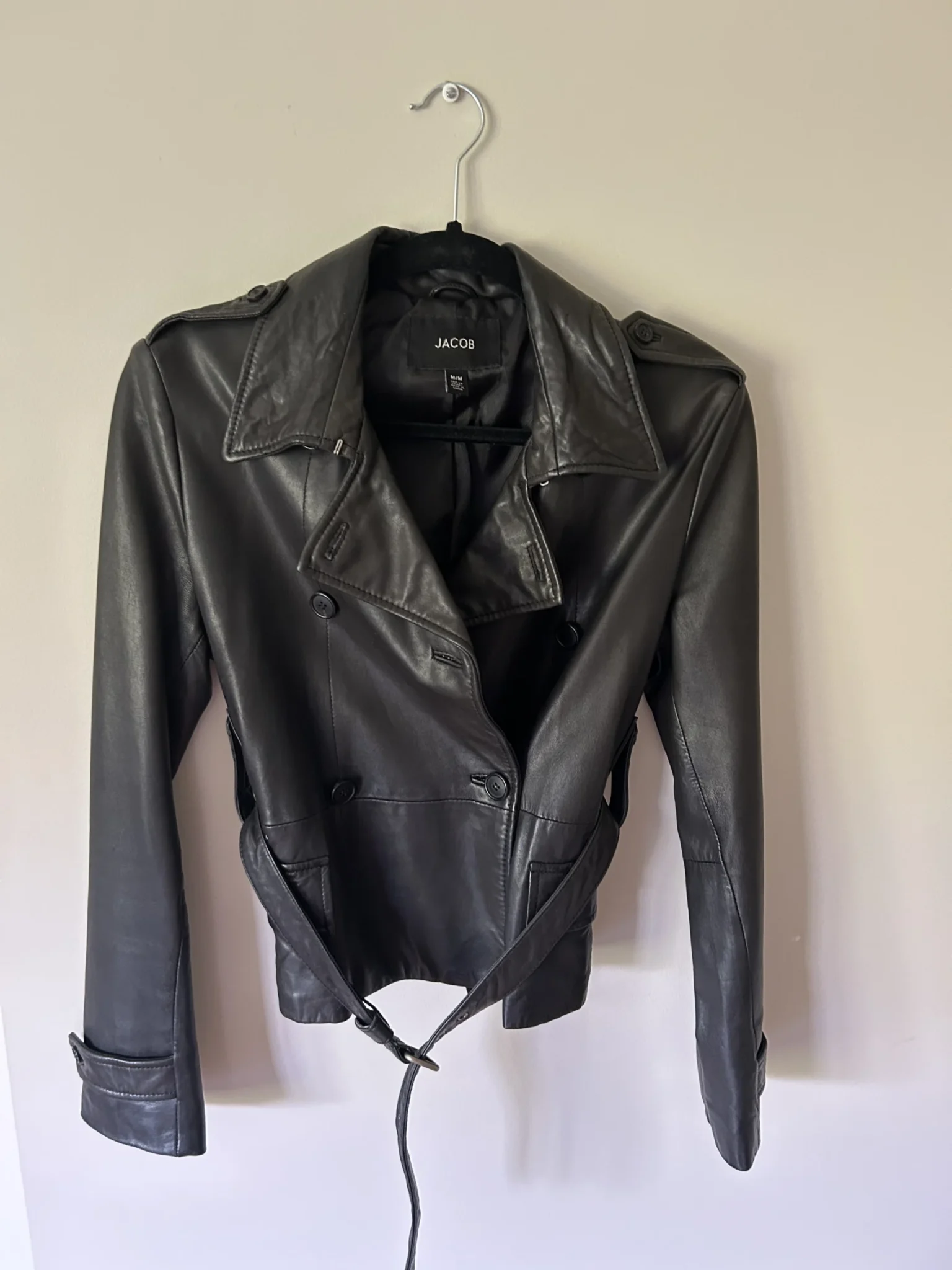 Featured image for Veste en cuir véritable