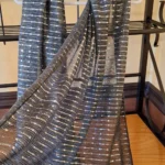 Featured thumbnail for Foulard gris argenté