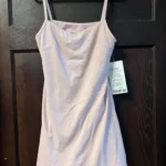 Featured thumbnail for Robe Align Lululemon rose pâle