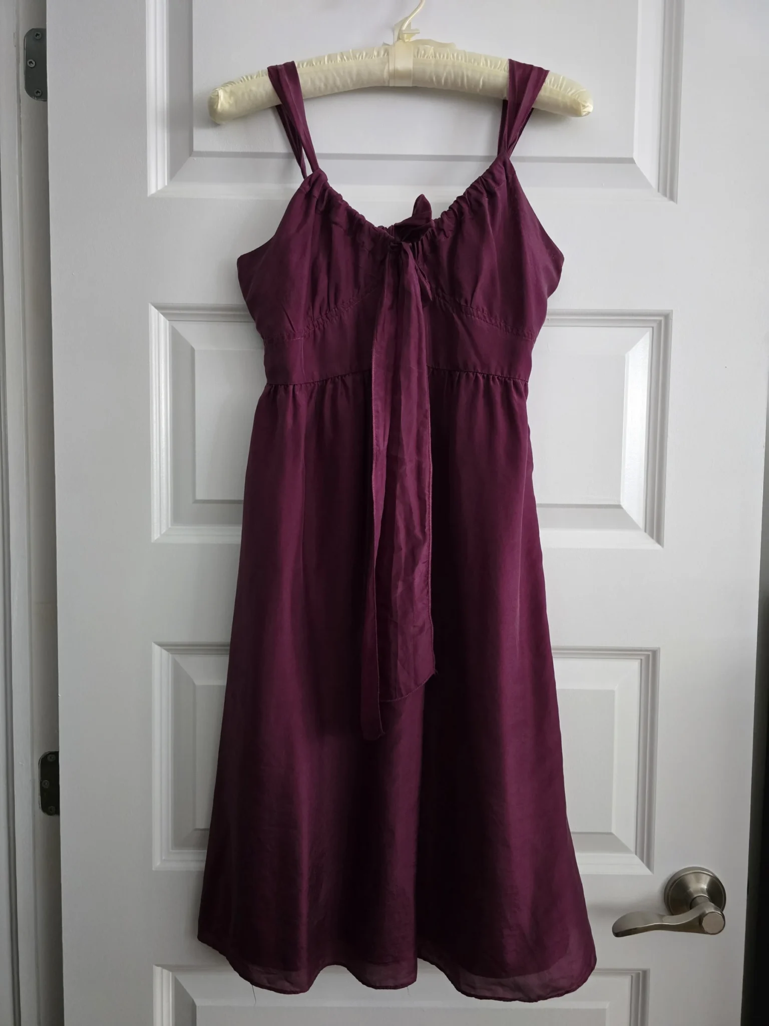 Featured image for 🌟 Sublime Robe en soie de la marque Velvet