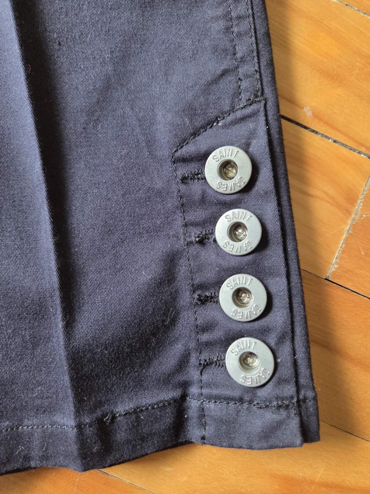 Image for Magnifique capri Saint James bleu marine