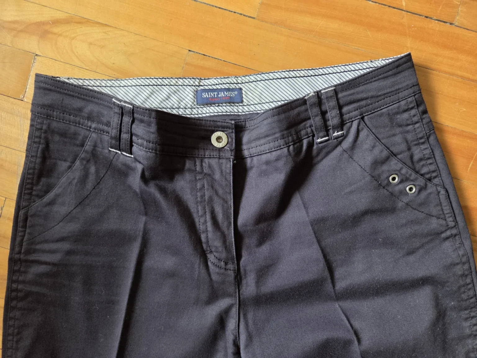 Image for Magnifique capri Saint James bleu marine