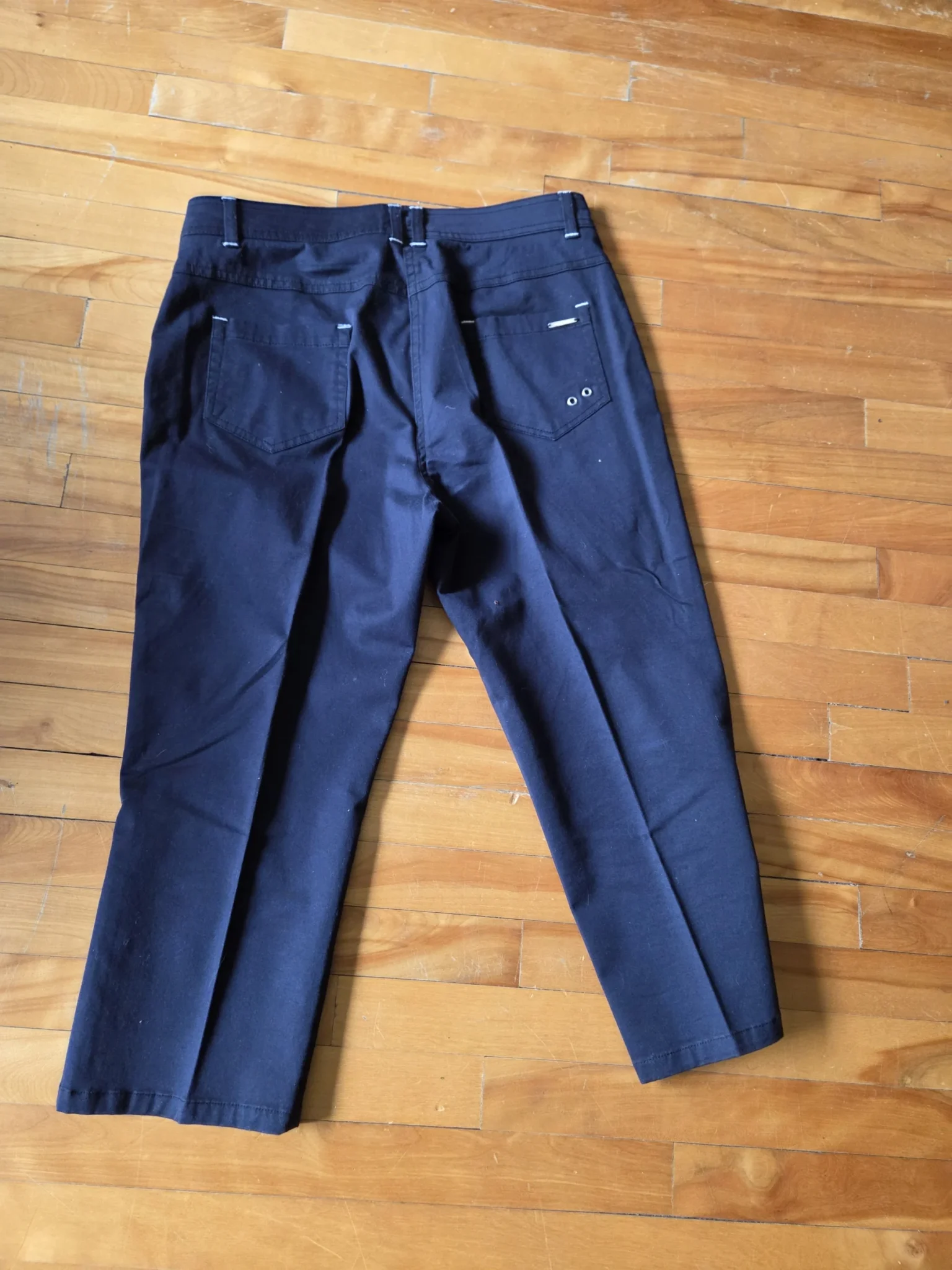 Image for Magnifique capri Saint James bleu marine