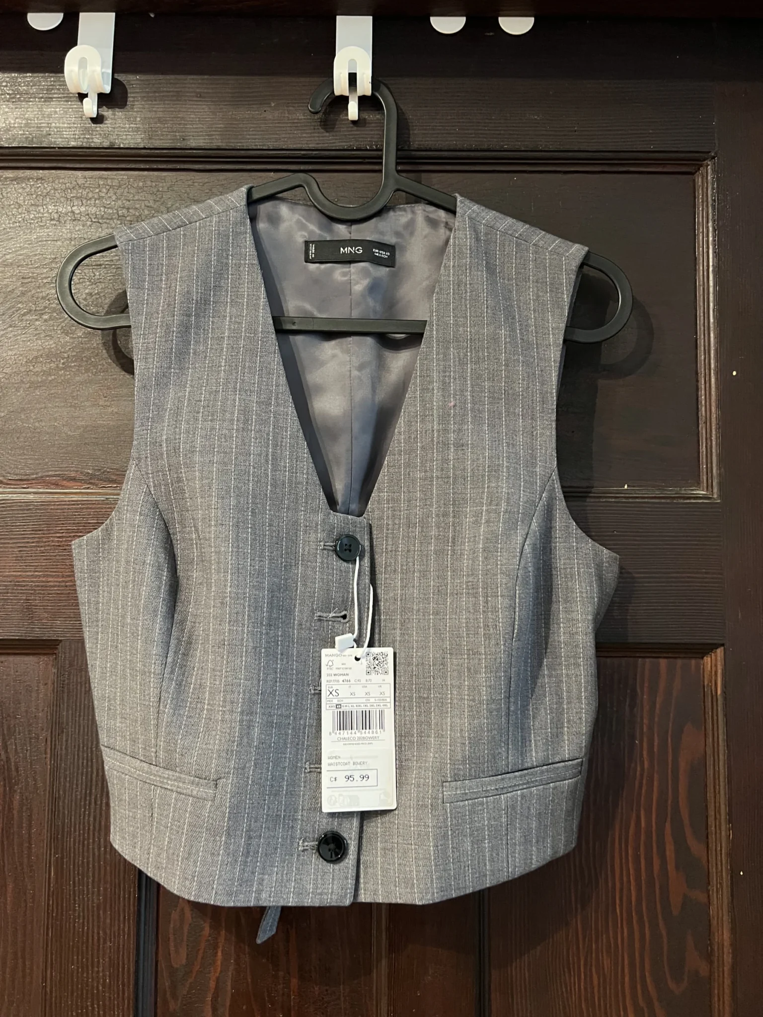 Featured image for Veste sans manche grise Mango