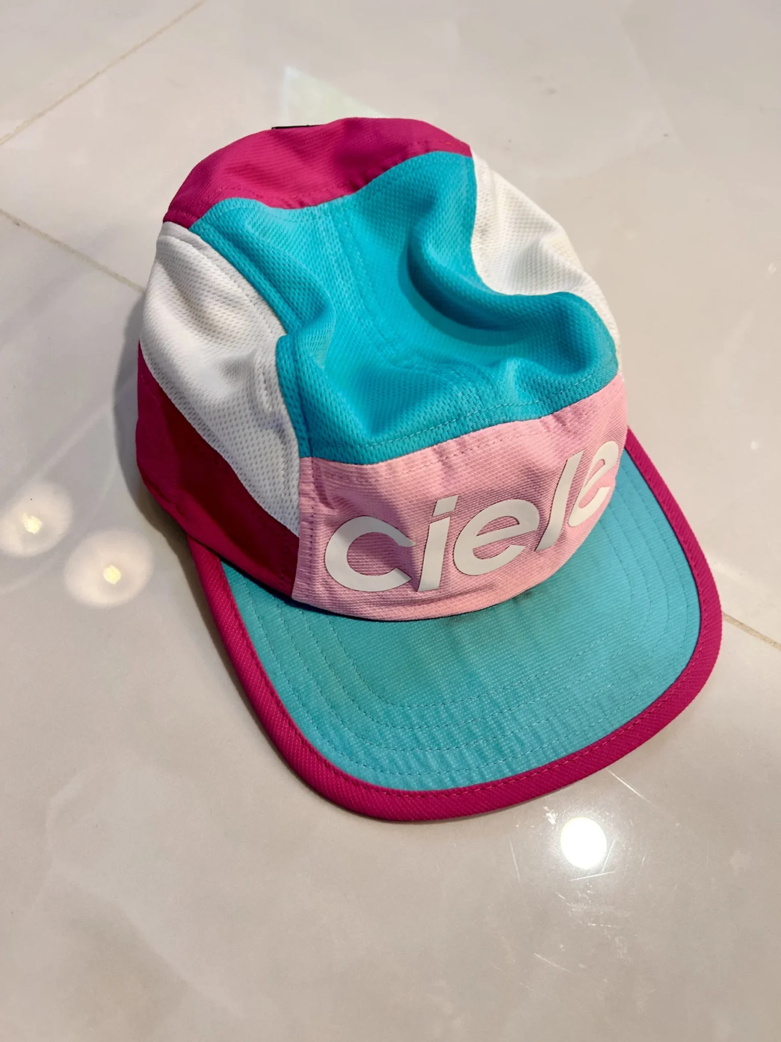 Image for Casquette sport Ciele rose et turquoise