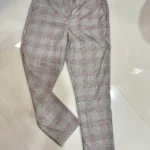 Featured thumbnail for Pantalon à carreau 3/4 gris et rose