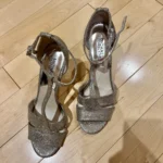 Thumbnail for Sandales argentées Michael Kors