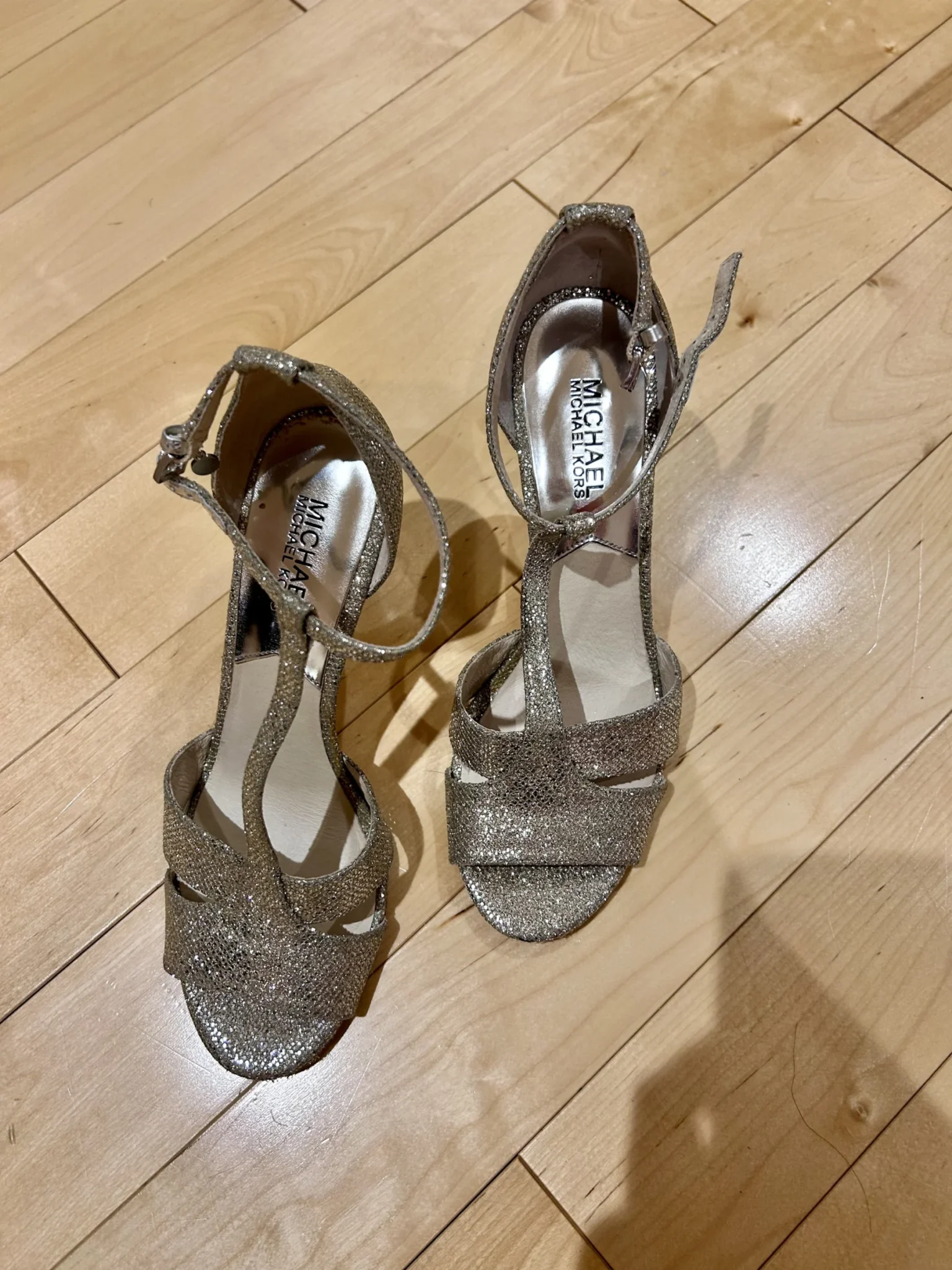 Image for Sandales argentées Michael Kors