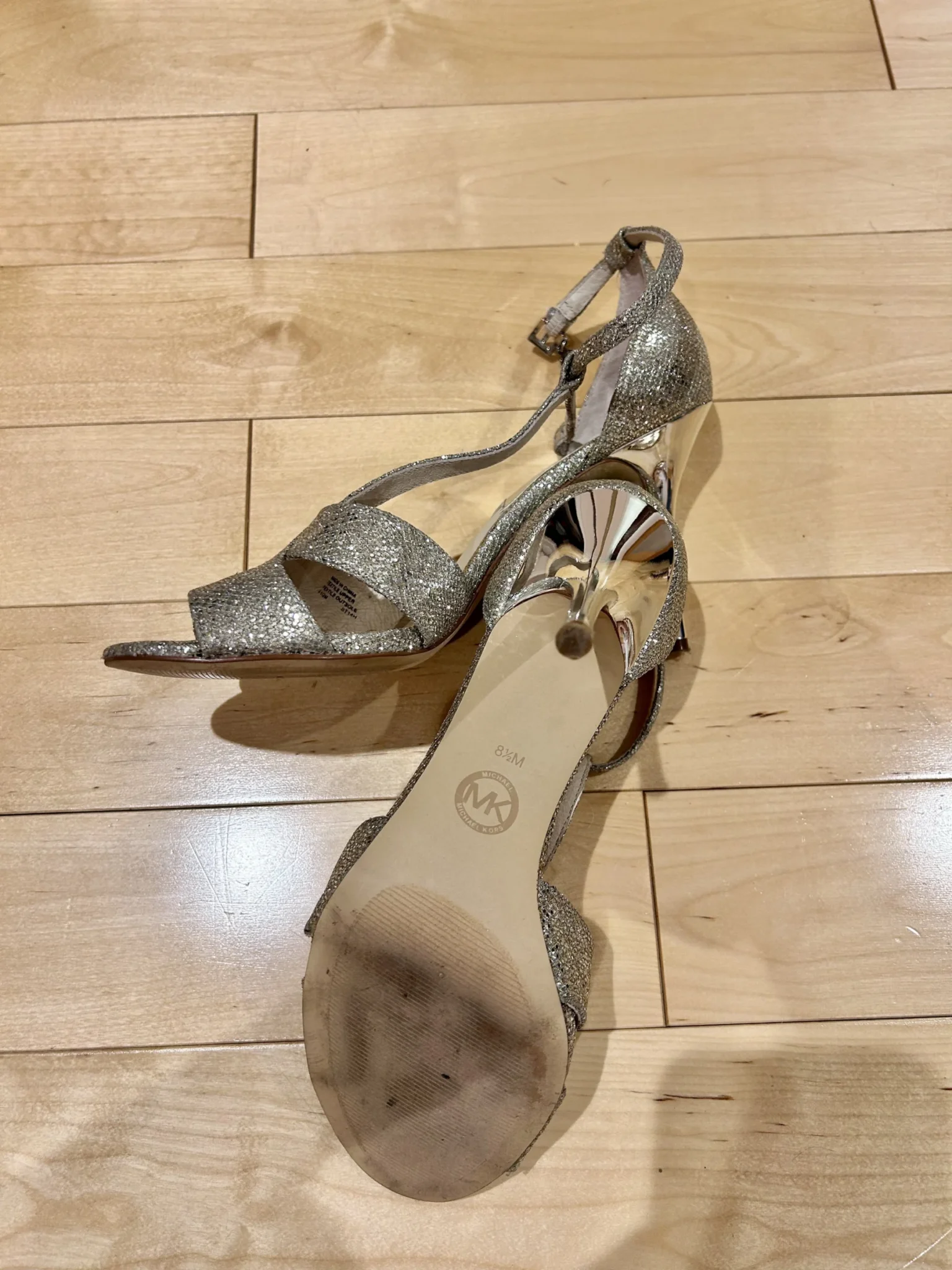 Image for Sandales argentées Michael Kors