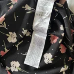 Thumbnail for Robe fleurie taille ceintrée
