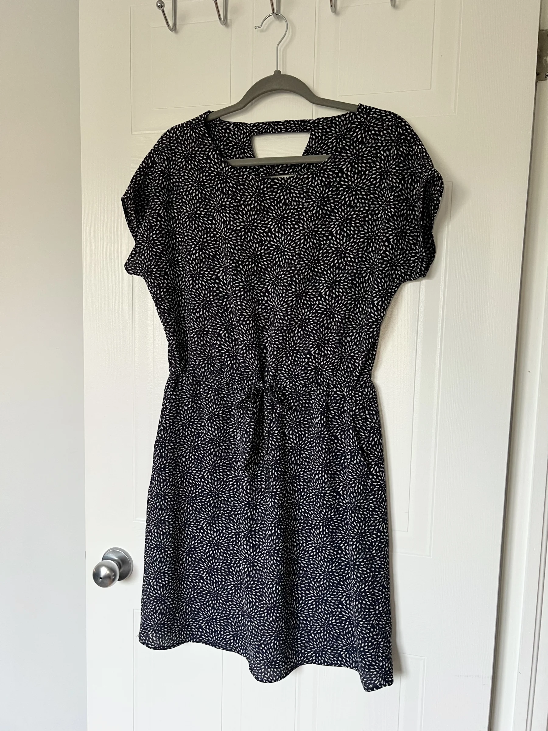Robe ceintrée Only seconde main