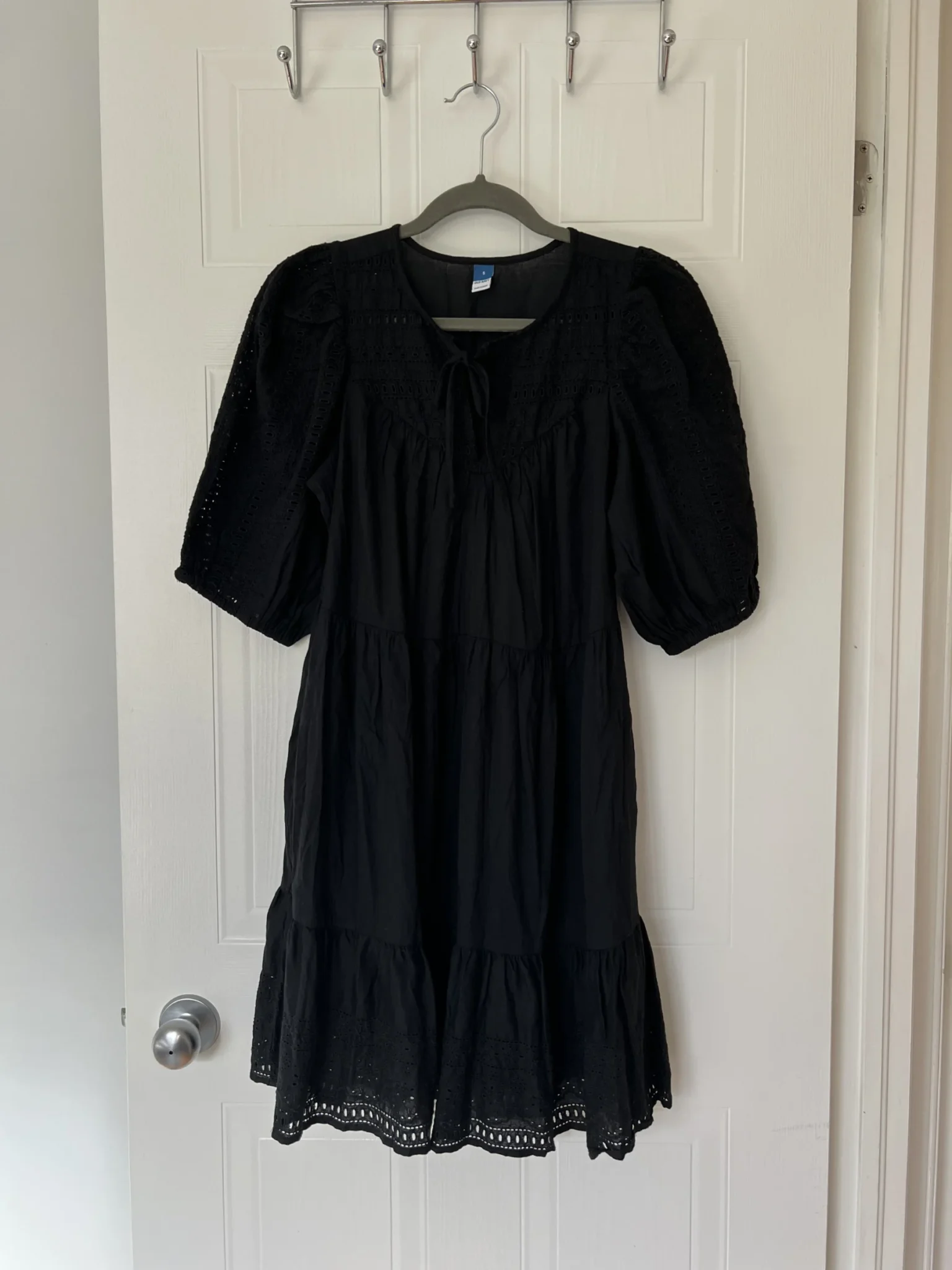 Featured image for Robe noir dentelle