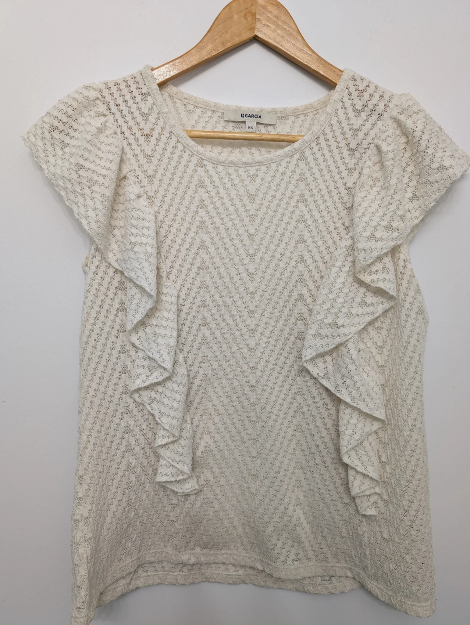 Featured image for Tricot Garcia crème à manches courtes 🤍