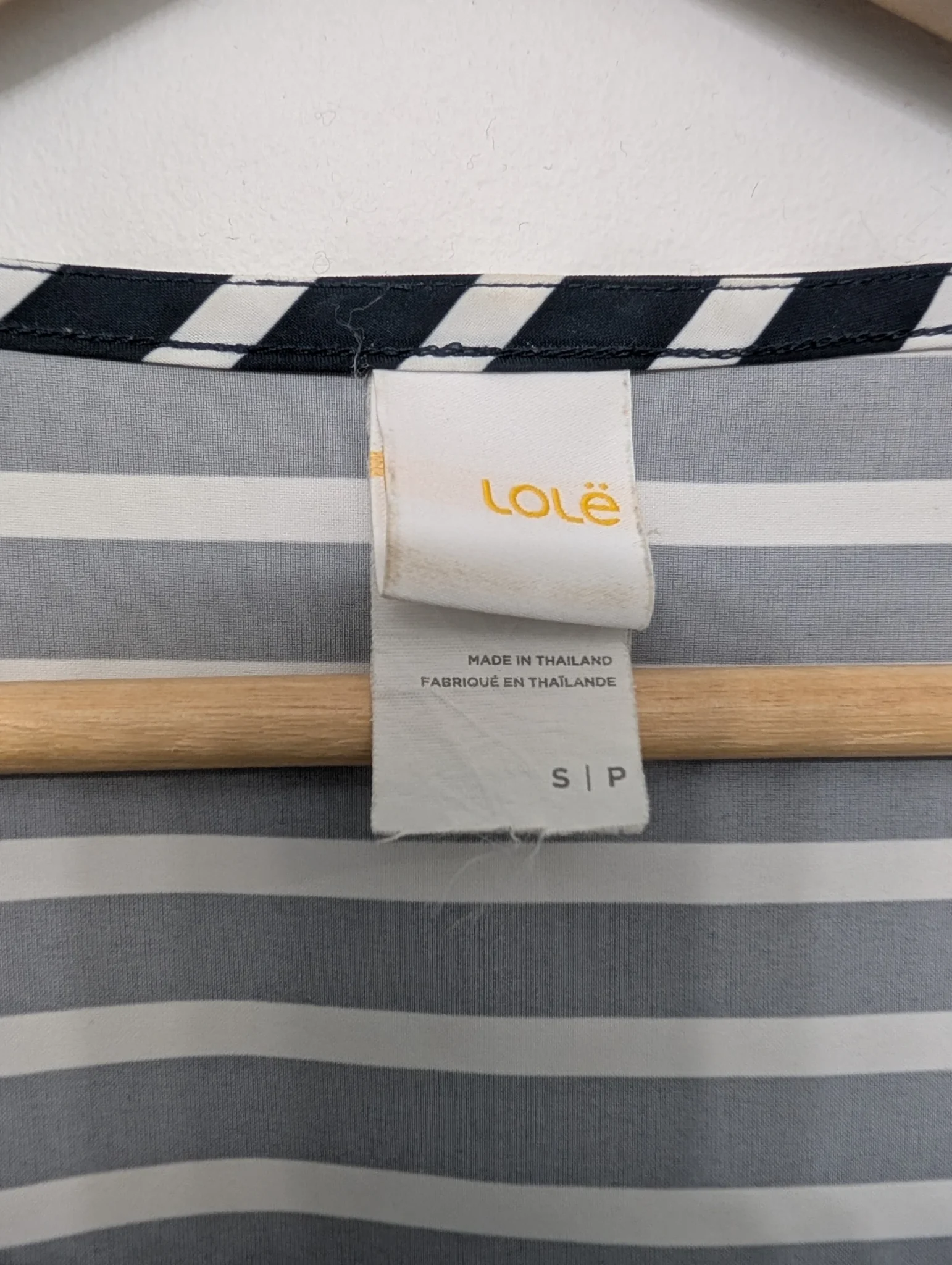 Image for Robe Lolë rayée marine et blanche