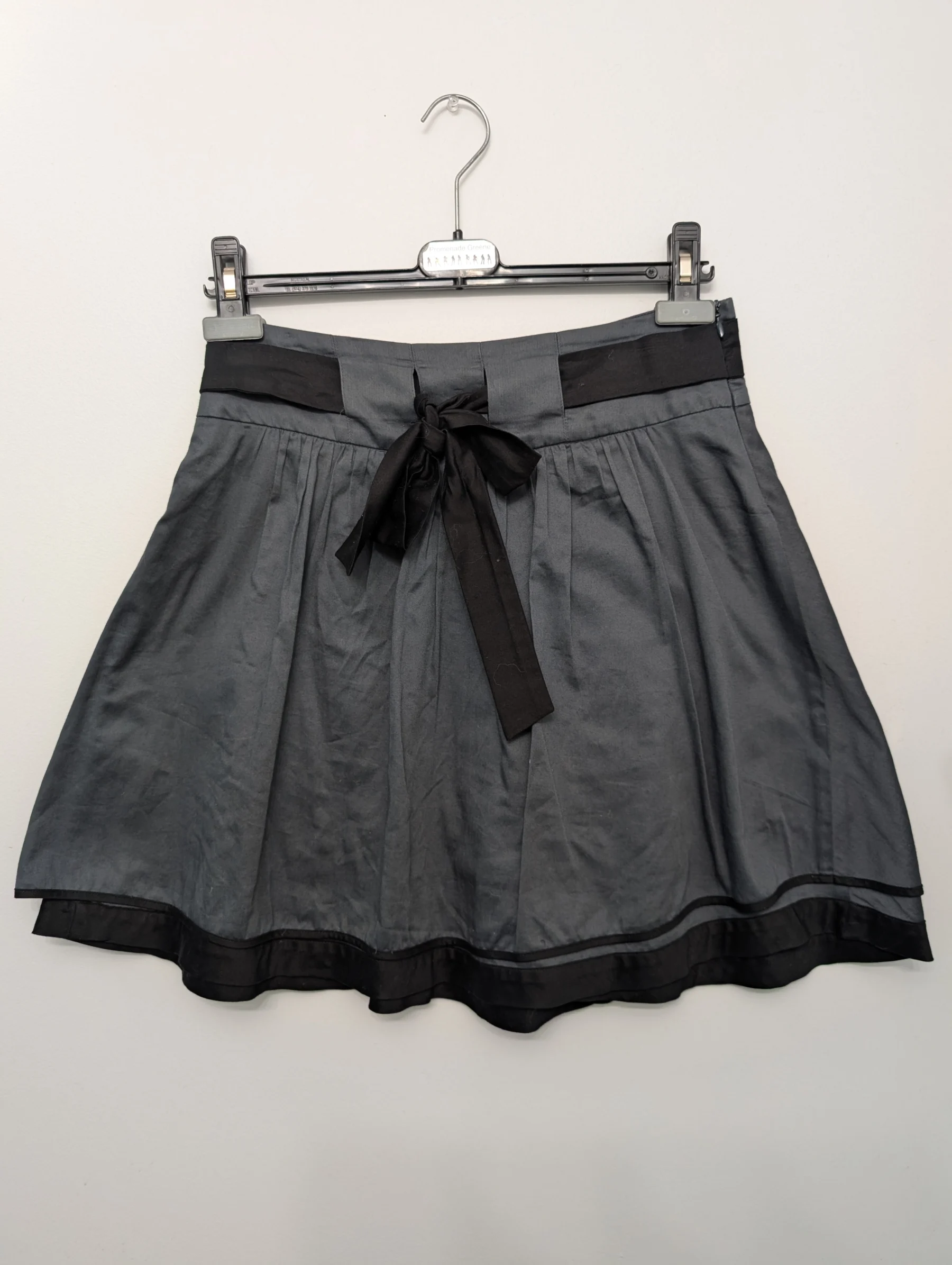 Naf Naf skirt with integrated belt and decorative buckle Naf Naf seconde main