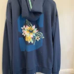 Featured thumbnail for Sweat-shirt à capuche bleue