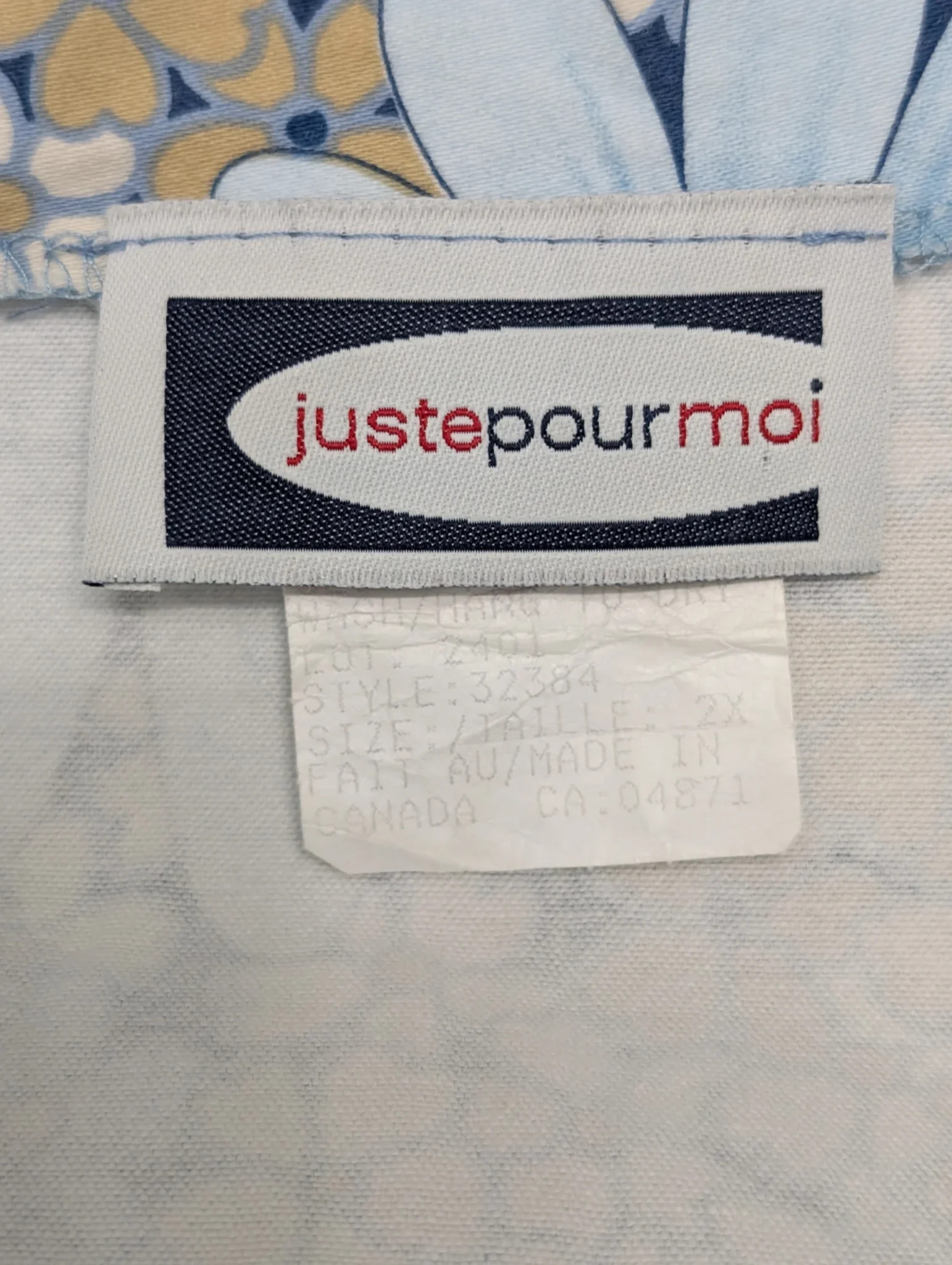 Image for Jupe de la marque Juste pour Moi, fabriquée au Canada.