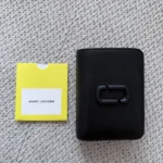 Featured thumbnail for Portefeuille compact Marc Jacobs