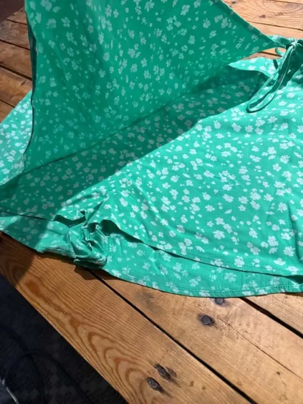 Image for Jupe-short verte à fleurs