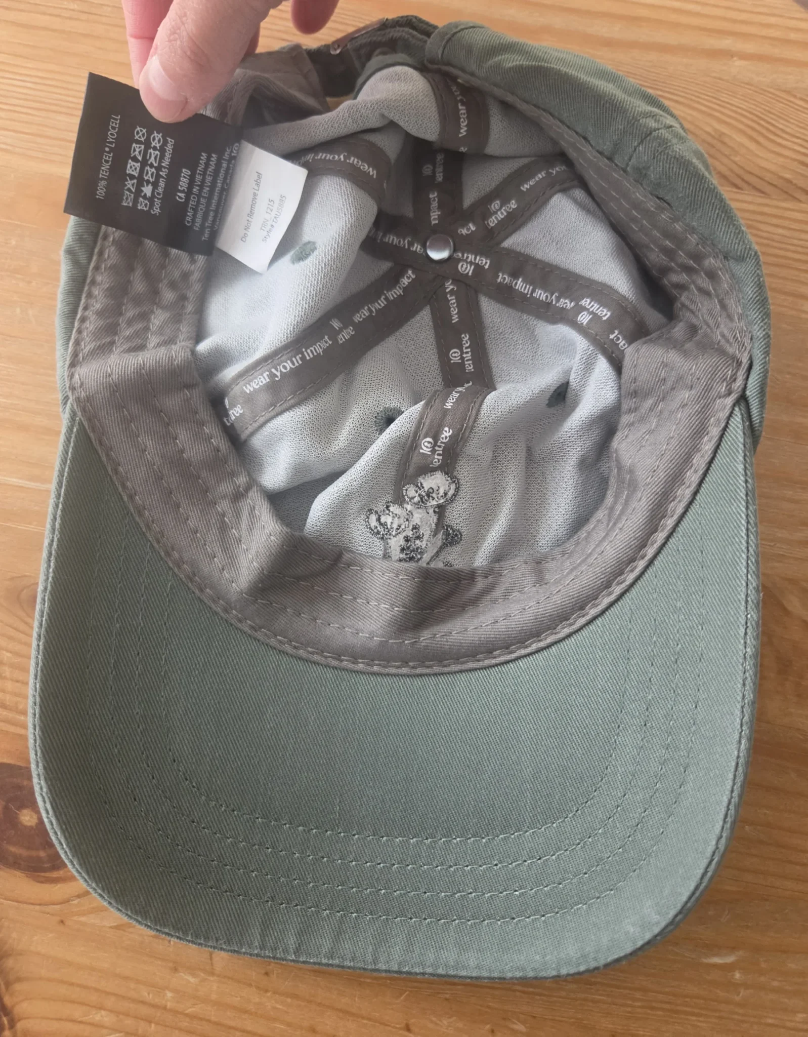 Image for Casquette brodée Tentree