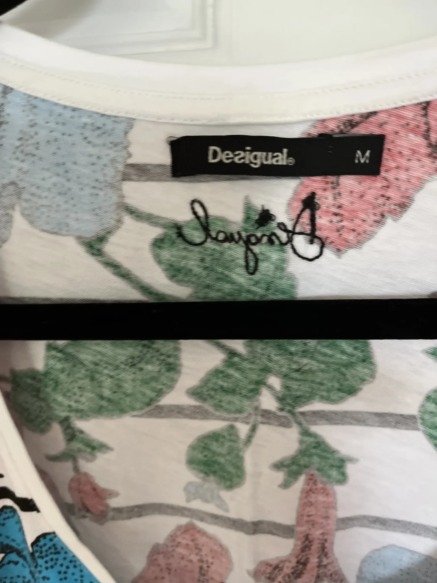 Image for T shirt Desigual