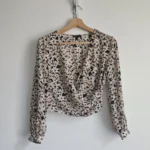 Featured thumbnail for 🌷Floral wrap-around blouse
