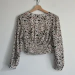 Thumbnail for 🌷Floral wrap-around blouse