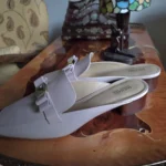 Thumbnail for Superbes Mules roses en cuir Michael Kors
