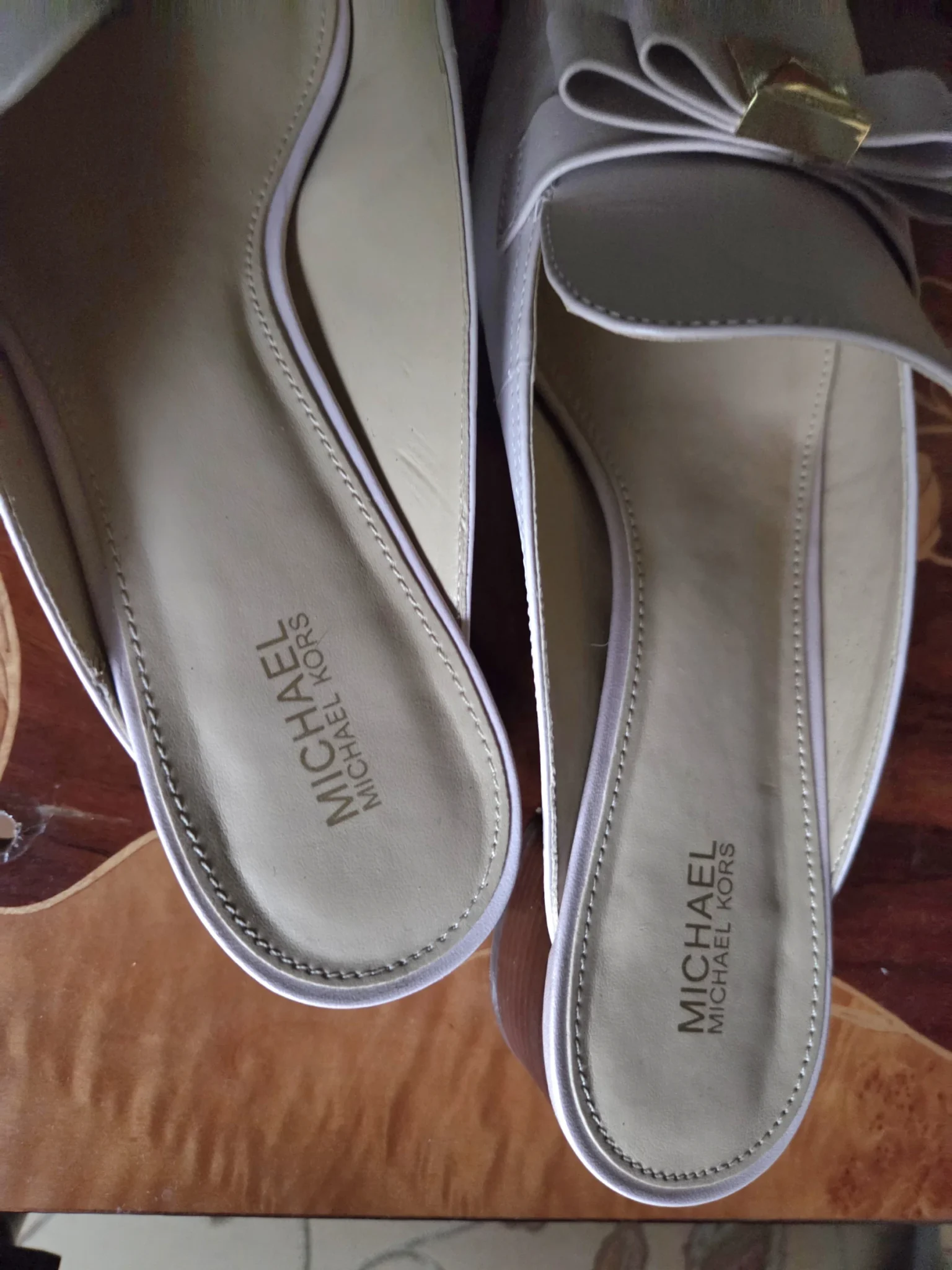 Image for Superbes Mules roses en cuir Michael Kors