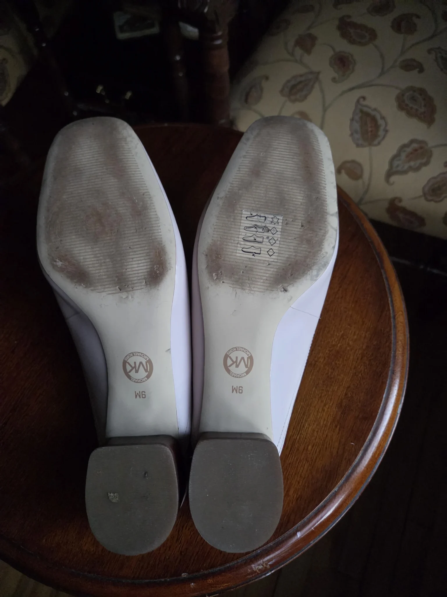 Image for Superbes Mules roses en cuir Michael Kors