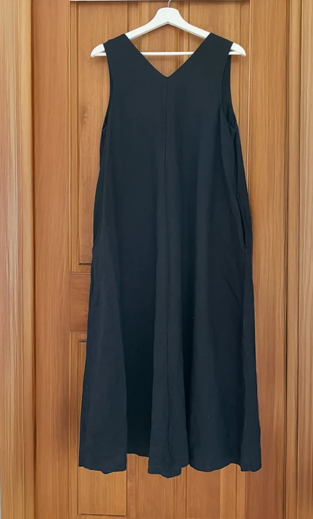 Image for Robe trapèze noire en lin United Colors of Benetton – sans manches
