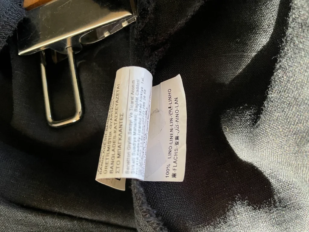 Image for Robe trapèze noire en lin United Colors of Benetton – sans manches