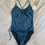 Featured thumbnail for Maillot sarcelle côtelé